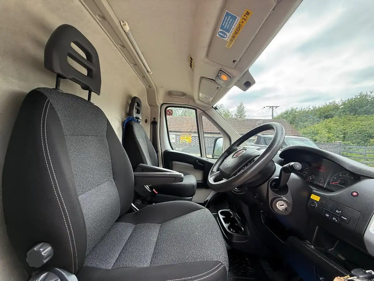 2017-fiat-ducato-20td-35-lh2-panel-big-11