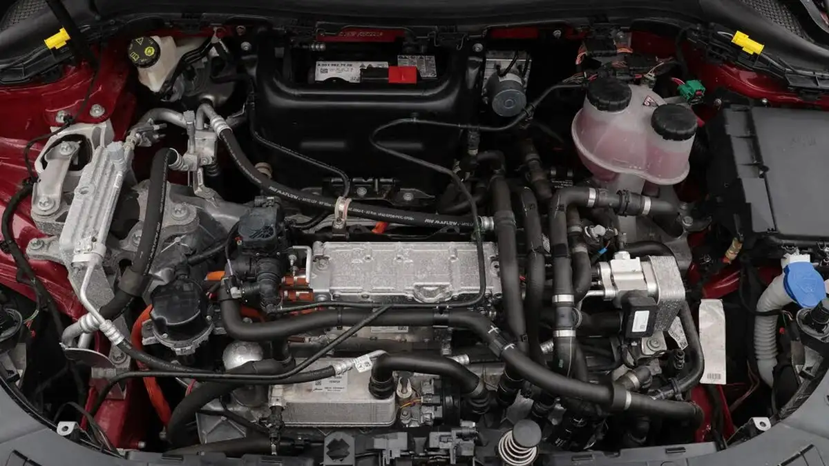 2023-mercedes-benz-eqa-e-eqa-300-amg-line-big-19