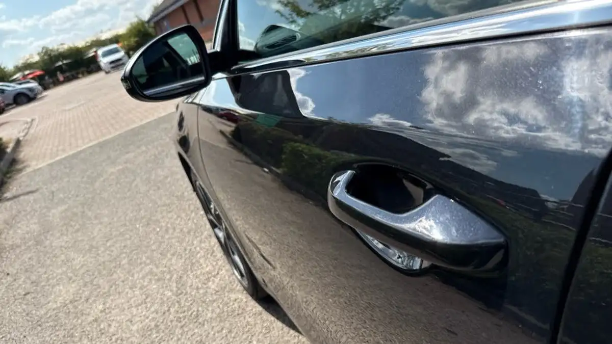 2022-kia-ceed-15-t-gdi-3-hatchback-big-17