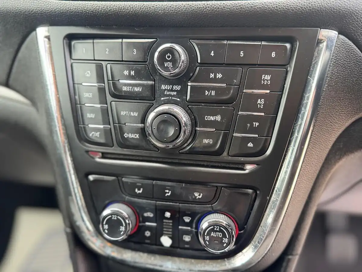 2015-vauxhall-mokka-16-tech-line-big-44