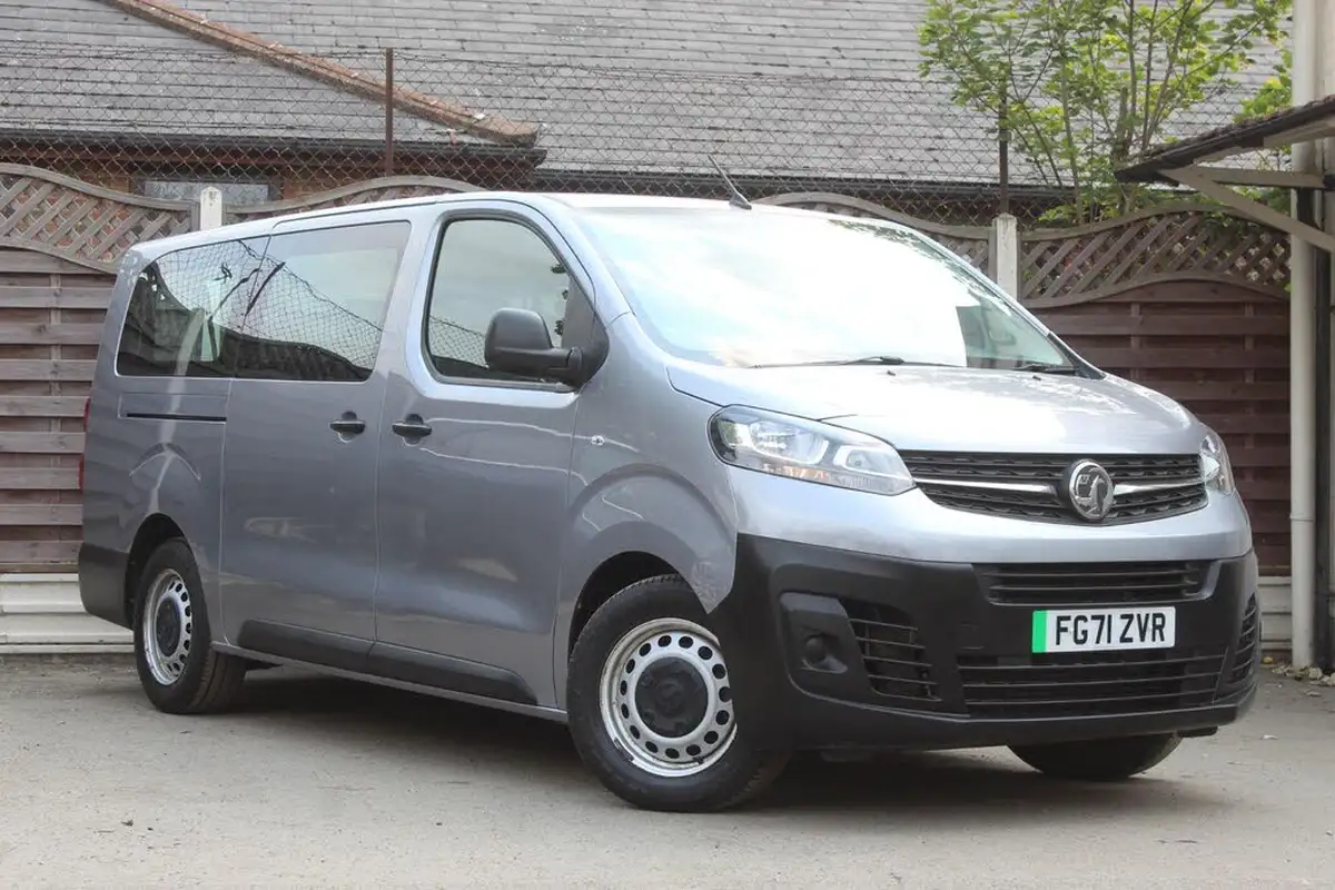 2021-vauxhall-vivaro-life-e-edition-l-big-0