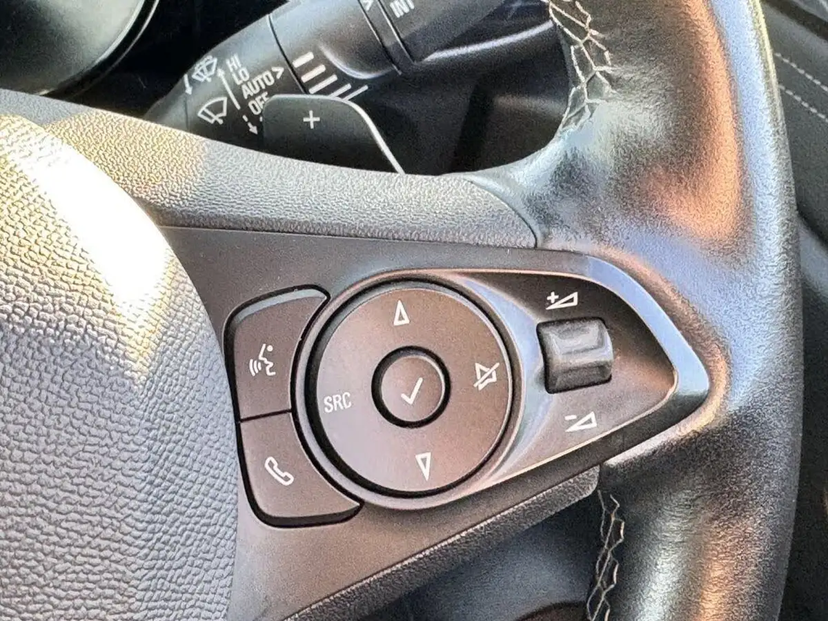 2020-vauxhall-corsa-12-turbo-elite-nav-premium-auto-big-56