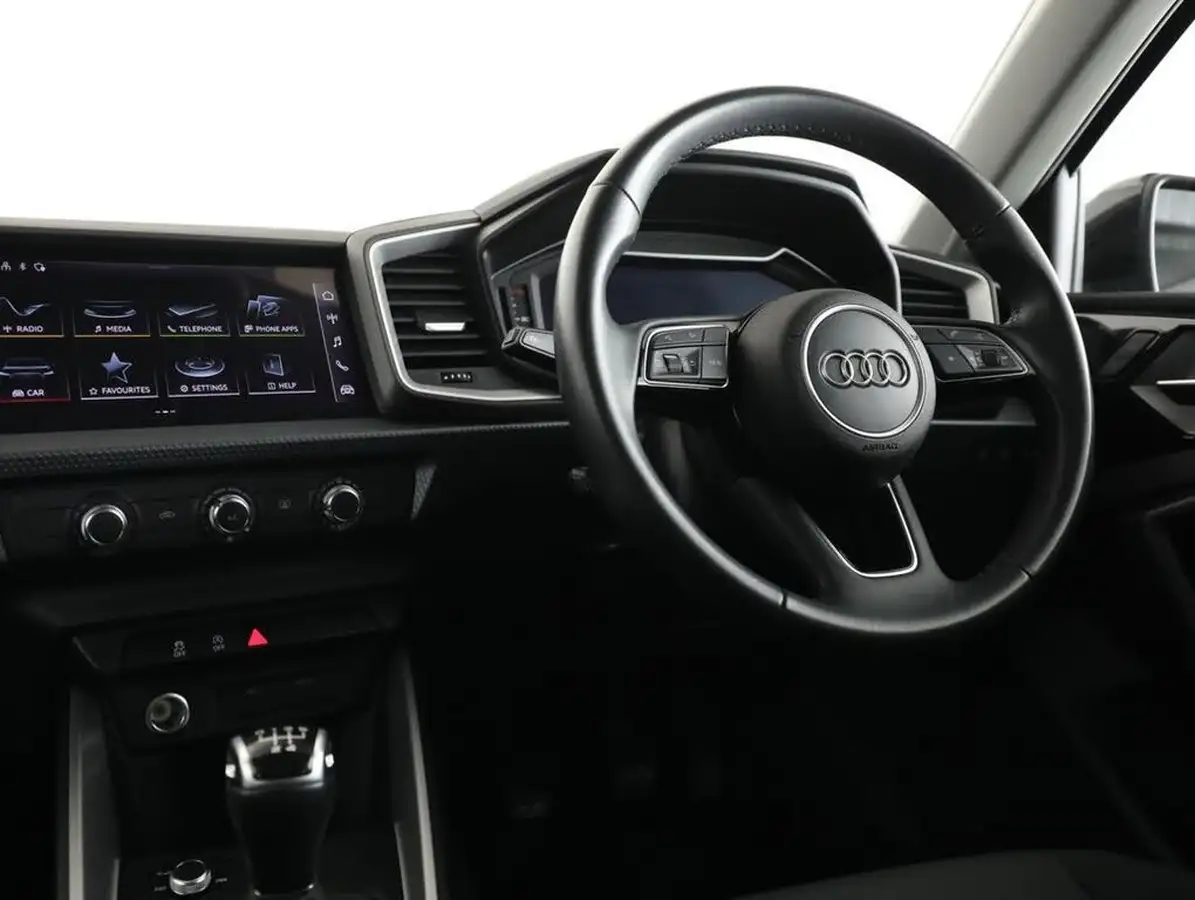 2023-audi-a1-big-28