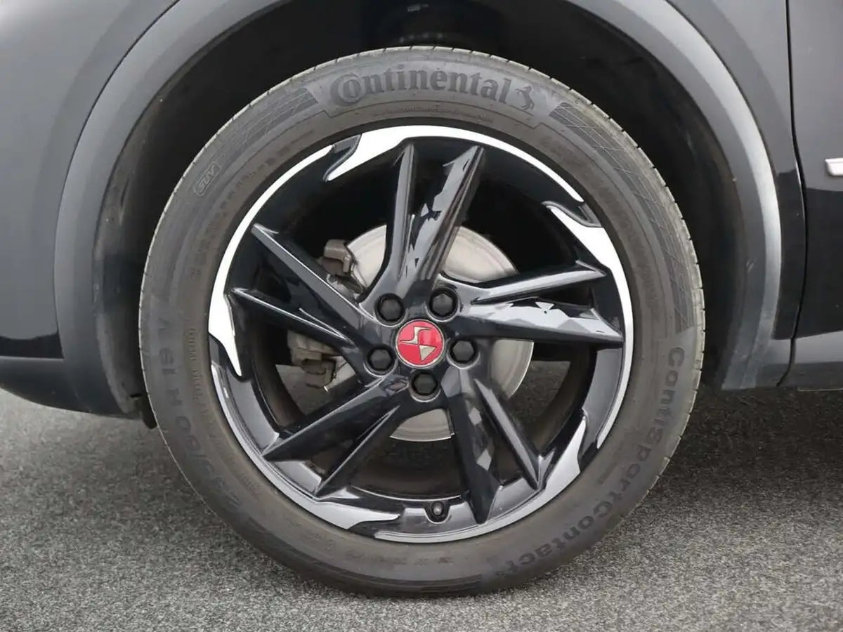 2020-ds-ds-7-crossback-16-puretech-performance-line-180ps-big-6