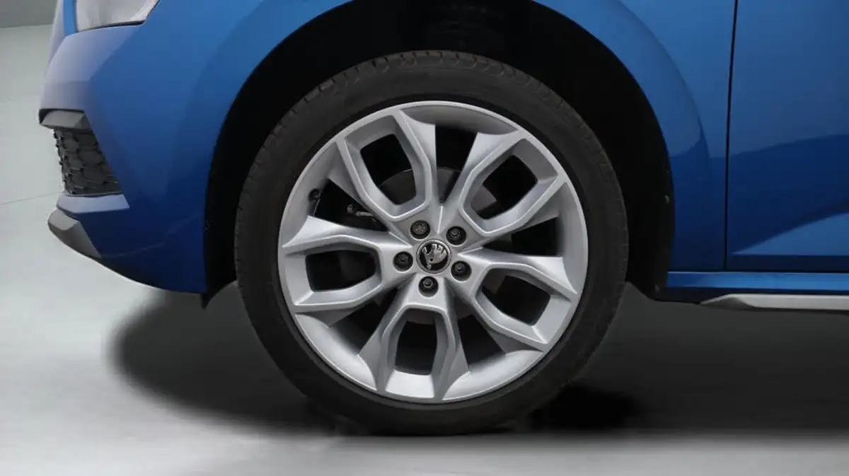 2022-skoda-kamiq-10-tsi-se-l-big-18