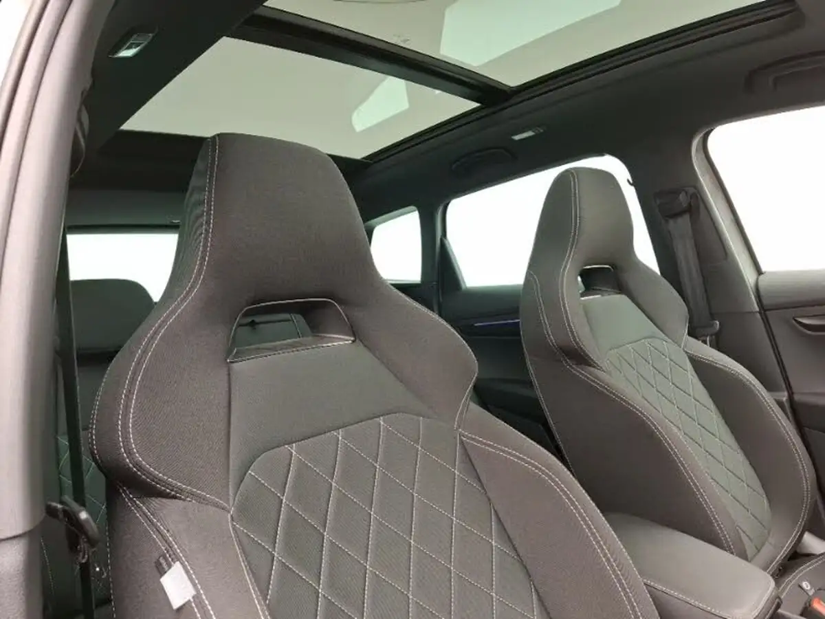 2025-skoda-karoq-15-tsi-sportline-edition-dsg-big-13