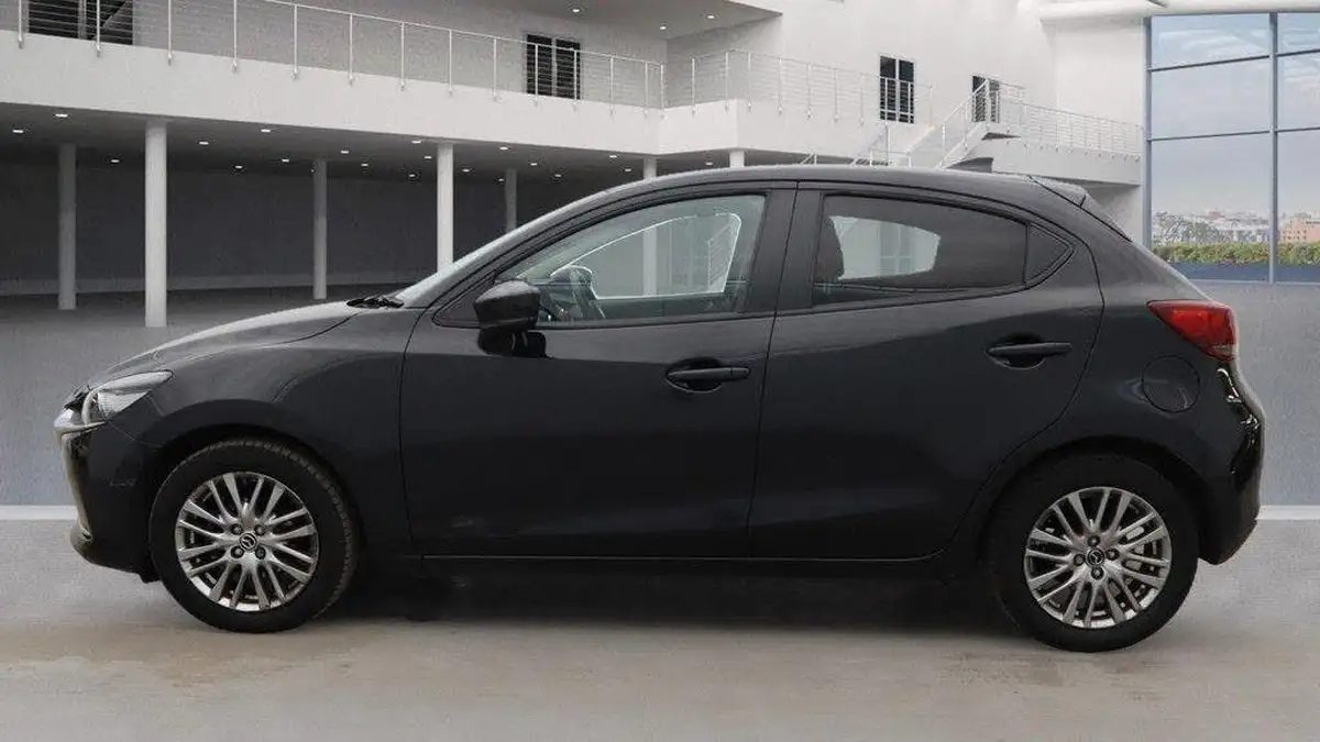 2023-mazda-mazda2-15-skyactiv-g-gt-sport-big-11