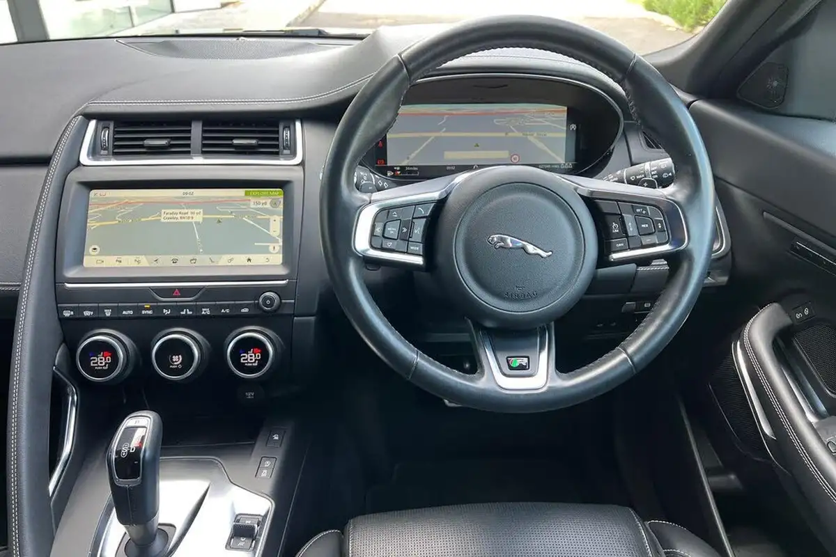 2020-jaguar-e-pace-20-i4-r-dynamic-hse-300ps-big-29