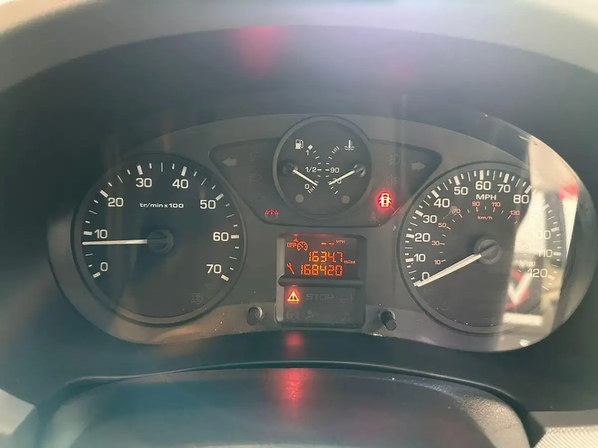2018-citroen-berlingo-16td-l1-850-enterprise-special-edition-panel-big-16