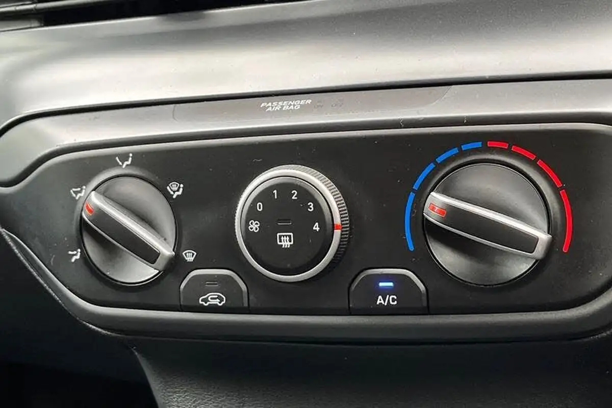 2021-hyundai-i20-10-t-gdi-se-connect-eclutch-imt-big-29