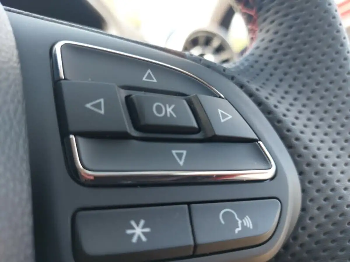 2024-mg-hs-15t-gdi-trophy-258ps-plug-in-hybrid-1490cc-auto-big-17