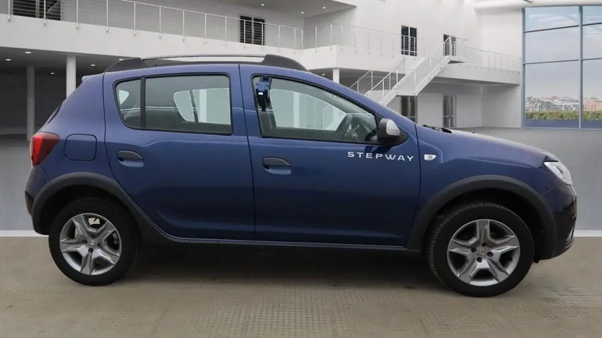 2018-dacia-sandero-stepway-09-tce-comfort-big-4