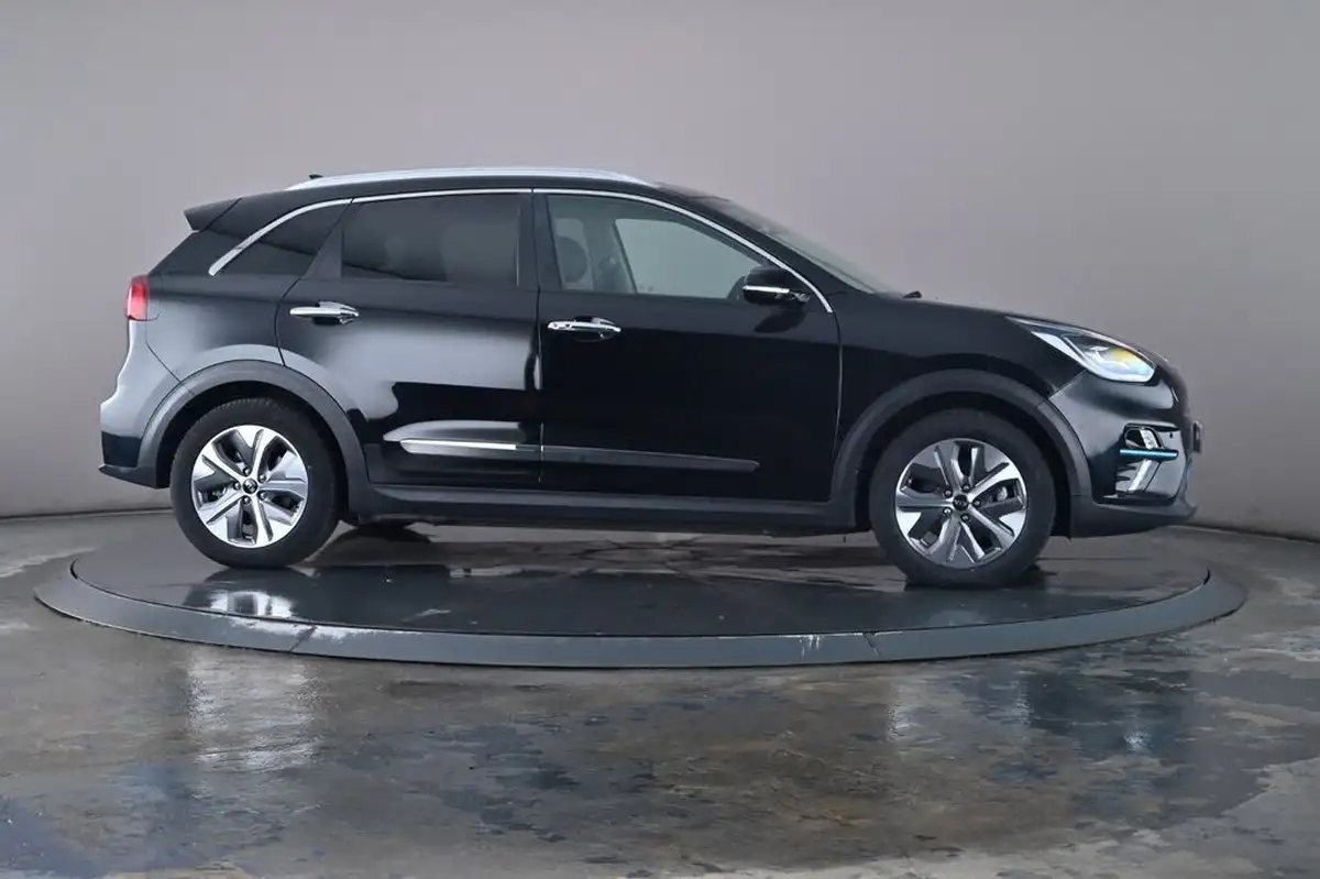 2021-kia-e-niro-ev-4-big-33