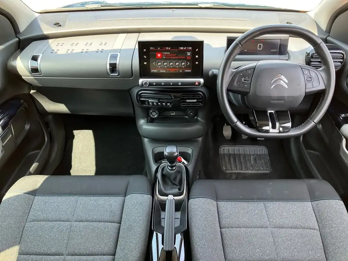 2020-citroen-c4-cactus-12-puretech-flair-110ps-big-9