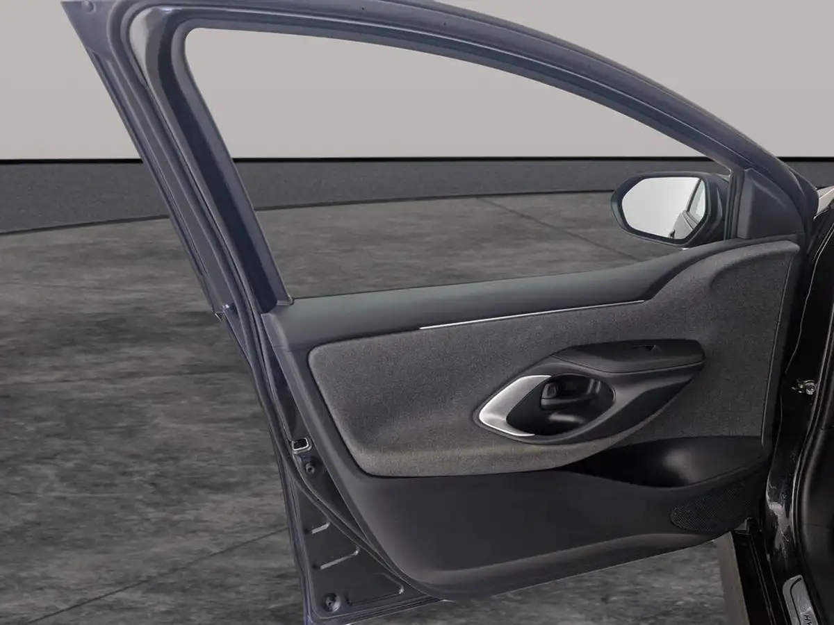 2022-toyota-yaris-15-vvt-i-icon-big-2