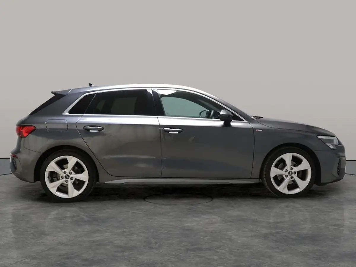 2021-audi-a3-15-35-tfsi-s-line-sportback-5d-big-11