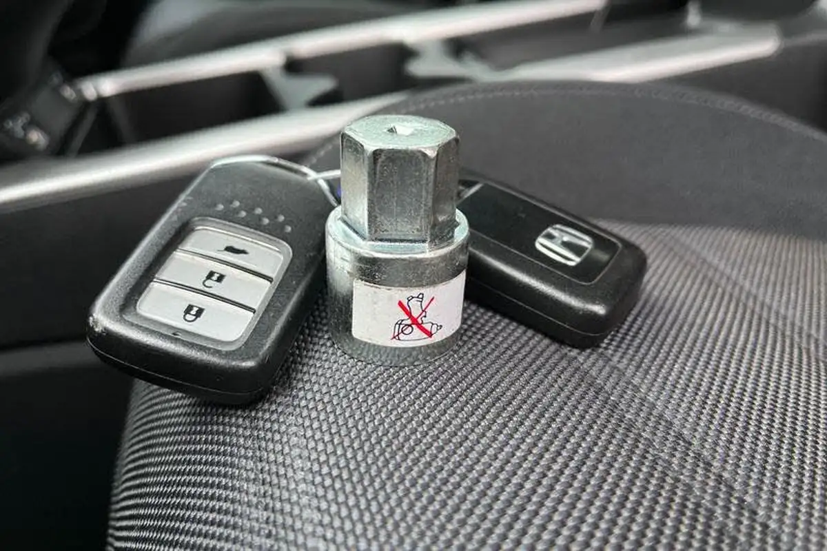 2022-honda-cr-v-20-i-mmd-se-awd-hybrid-big-21