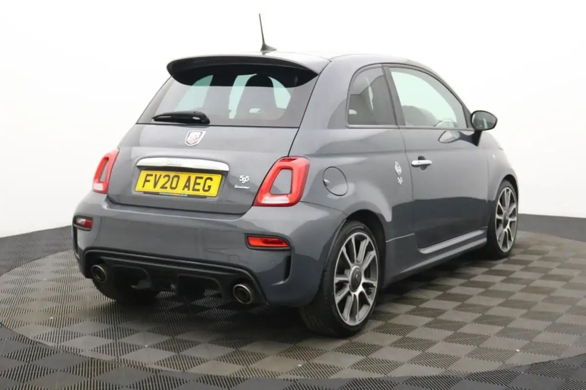 2020-abarth-595-14-tjet-turismo-70th-big-4