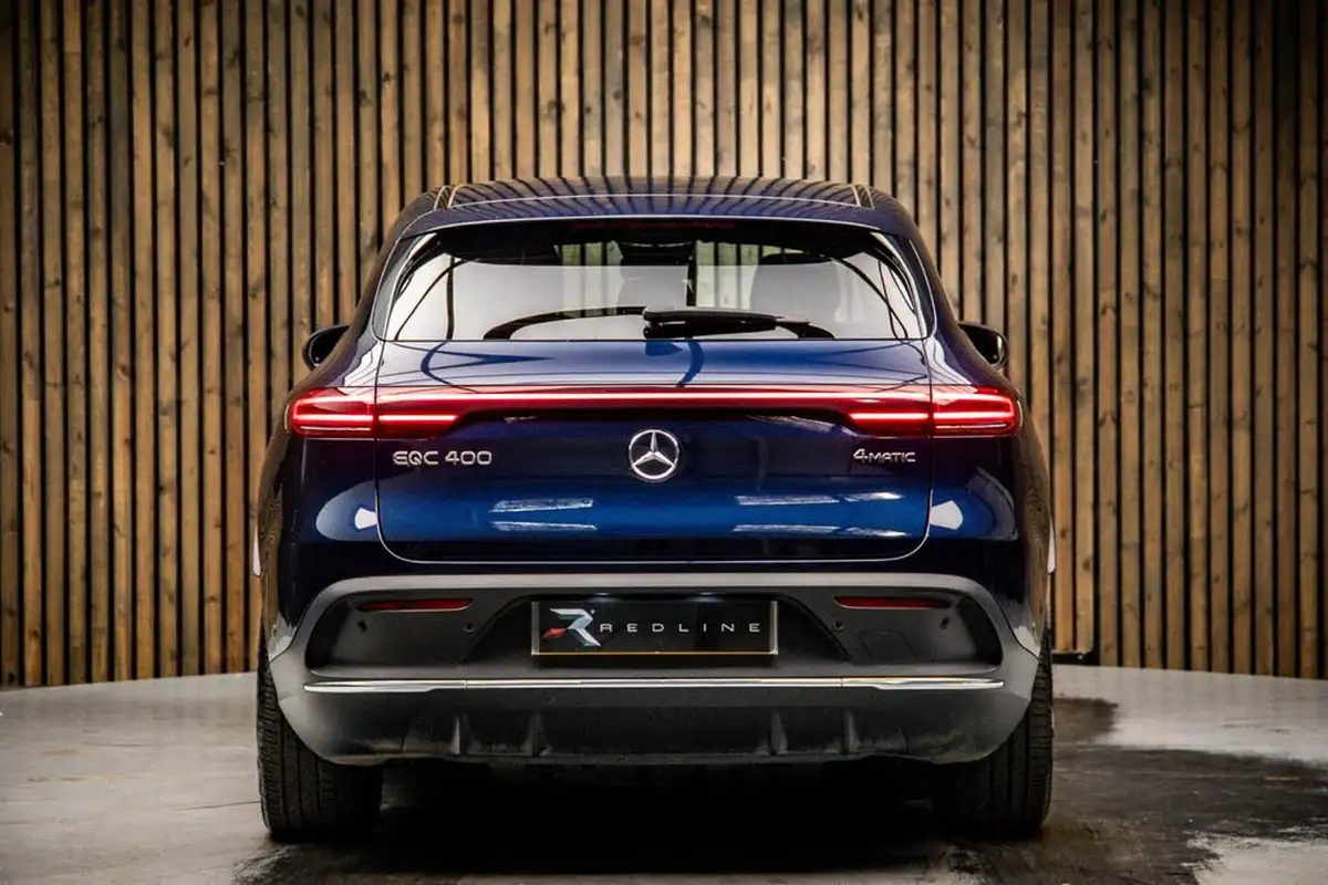 2021-mercedes-benz-eqc-e-eqc-400-amg-line-big-5