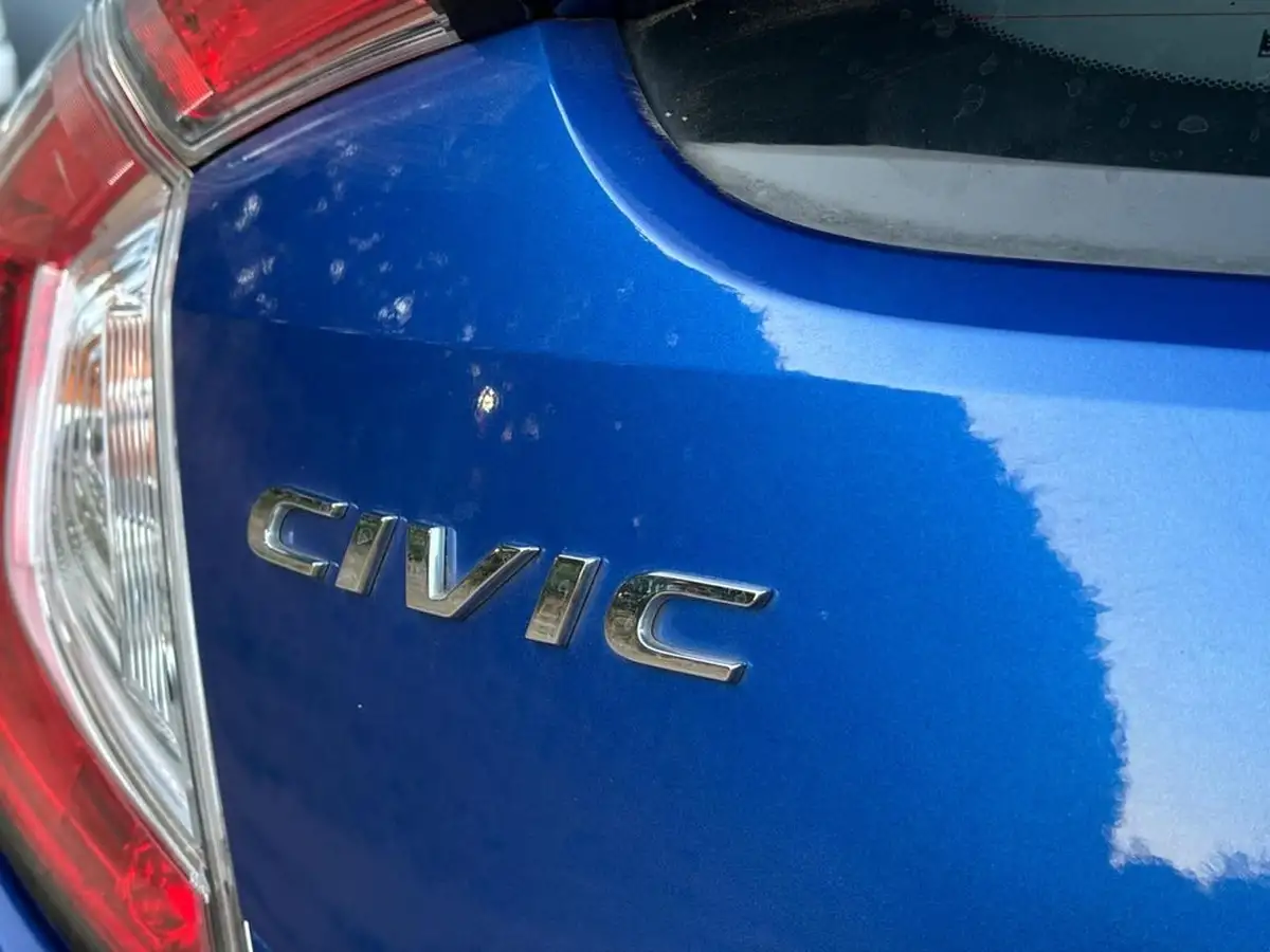 2020-honda-civic-10-vtec-turbo-se-hatchback-5d-big-41