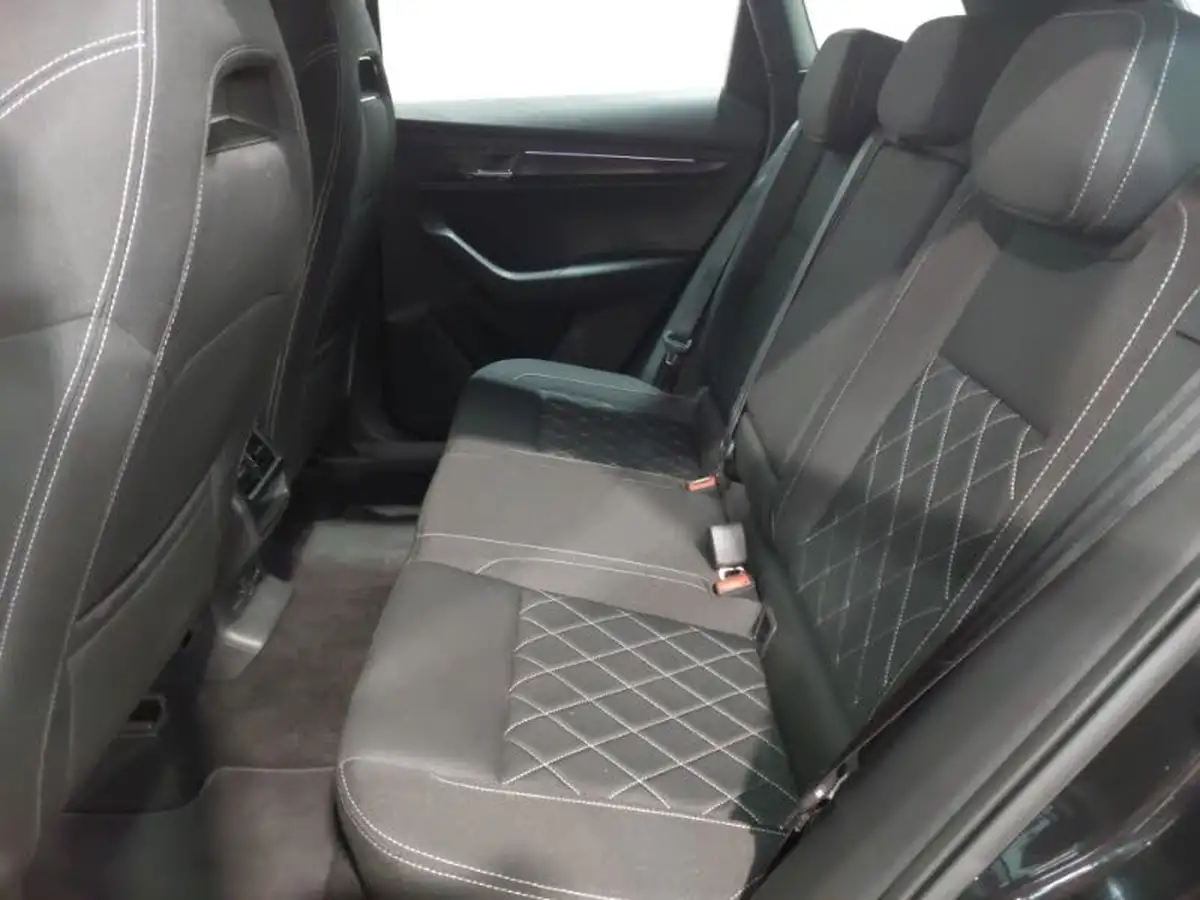 2024-skoda-karoq-20tdi-sportline-4x4-dsg-big-5