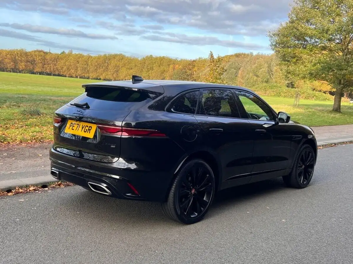 2021-jaguar-f-pace-30-d300-r-dynamic-se-mhev-big-5