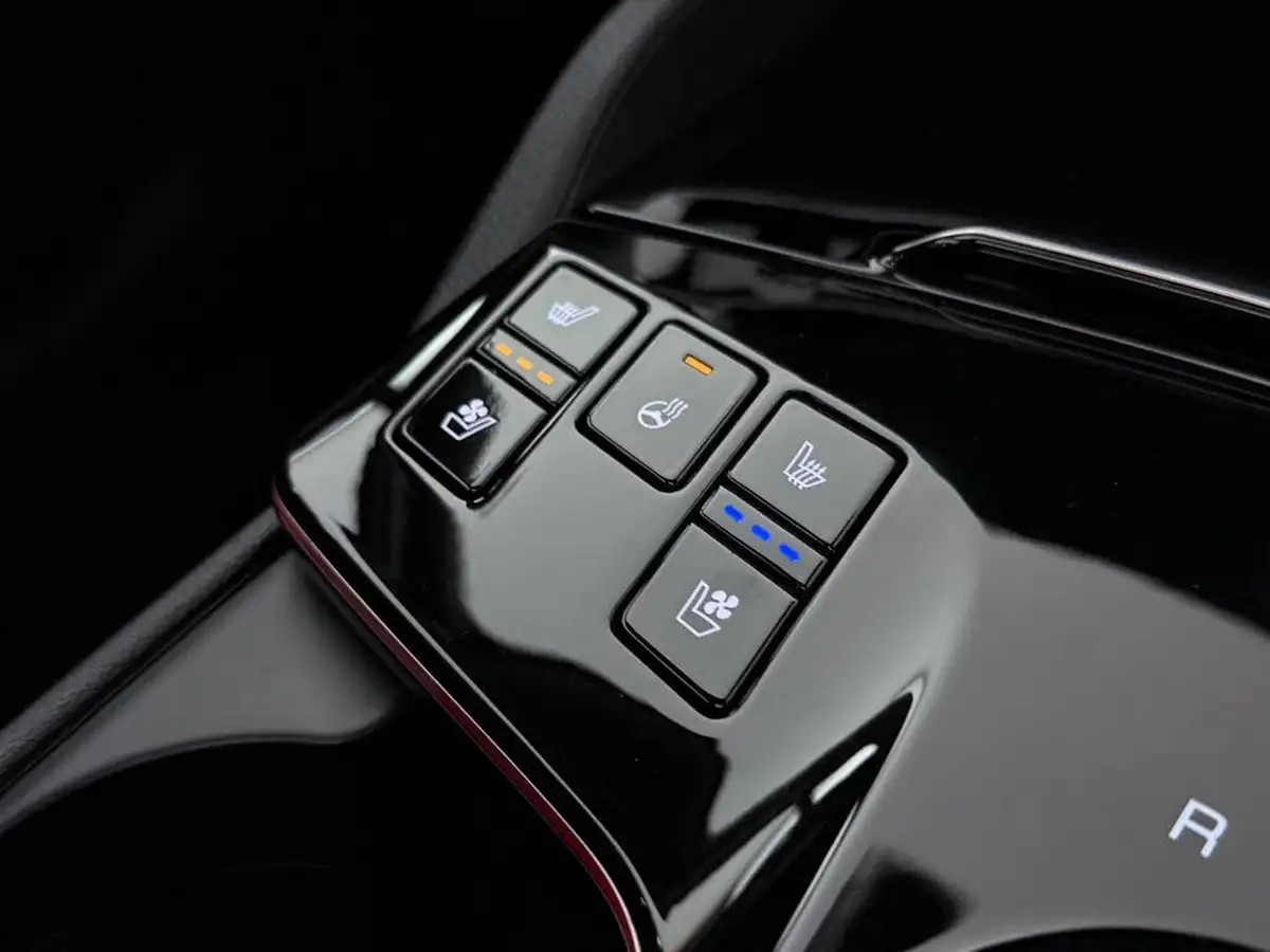 2022-kia-sportage-16-t-gdi-gt-line-s-226bhp-awd-hev-1598cc-auto-big-49