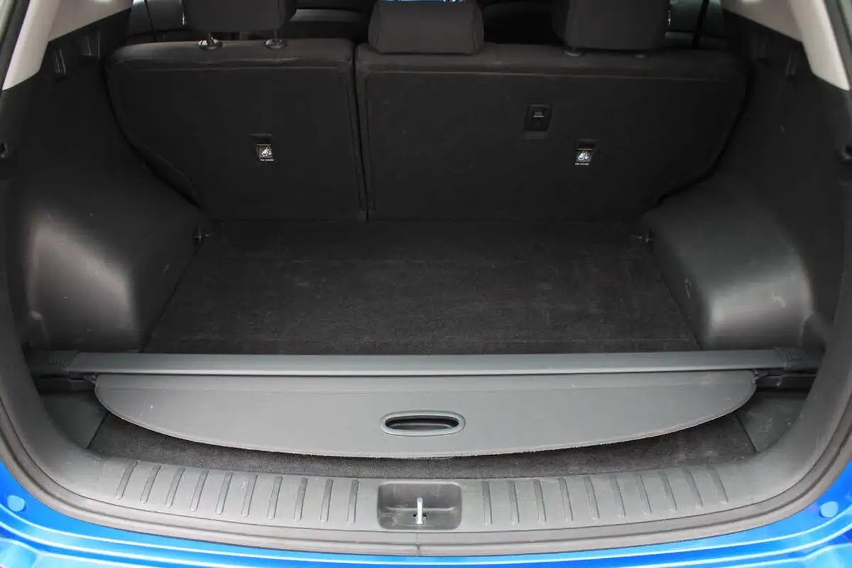 2017-hyundai-tucson-17crdi-blue-drive-se-nav-116ps-big-11