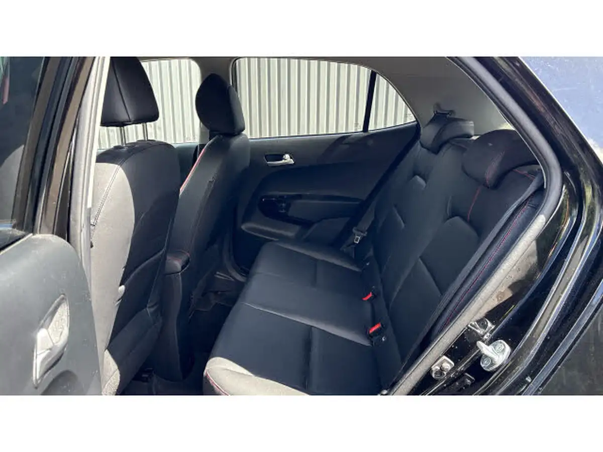2021-kia-picanto-10-t-gdi-gt-line-s-big-15