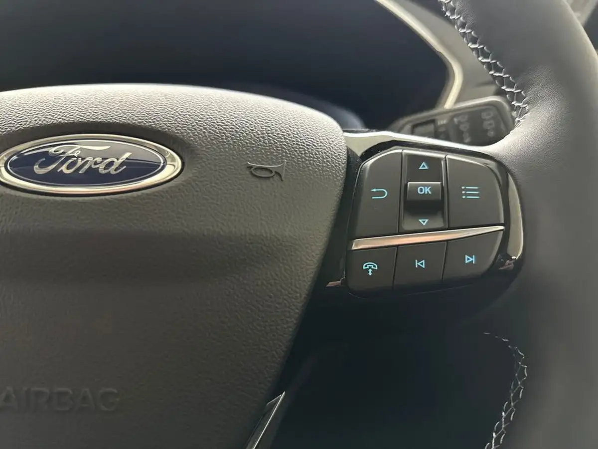 2025-ford-kuga-25t-active-243ps-phev-big-26