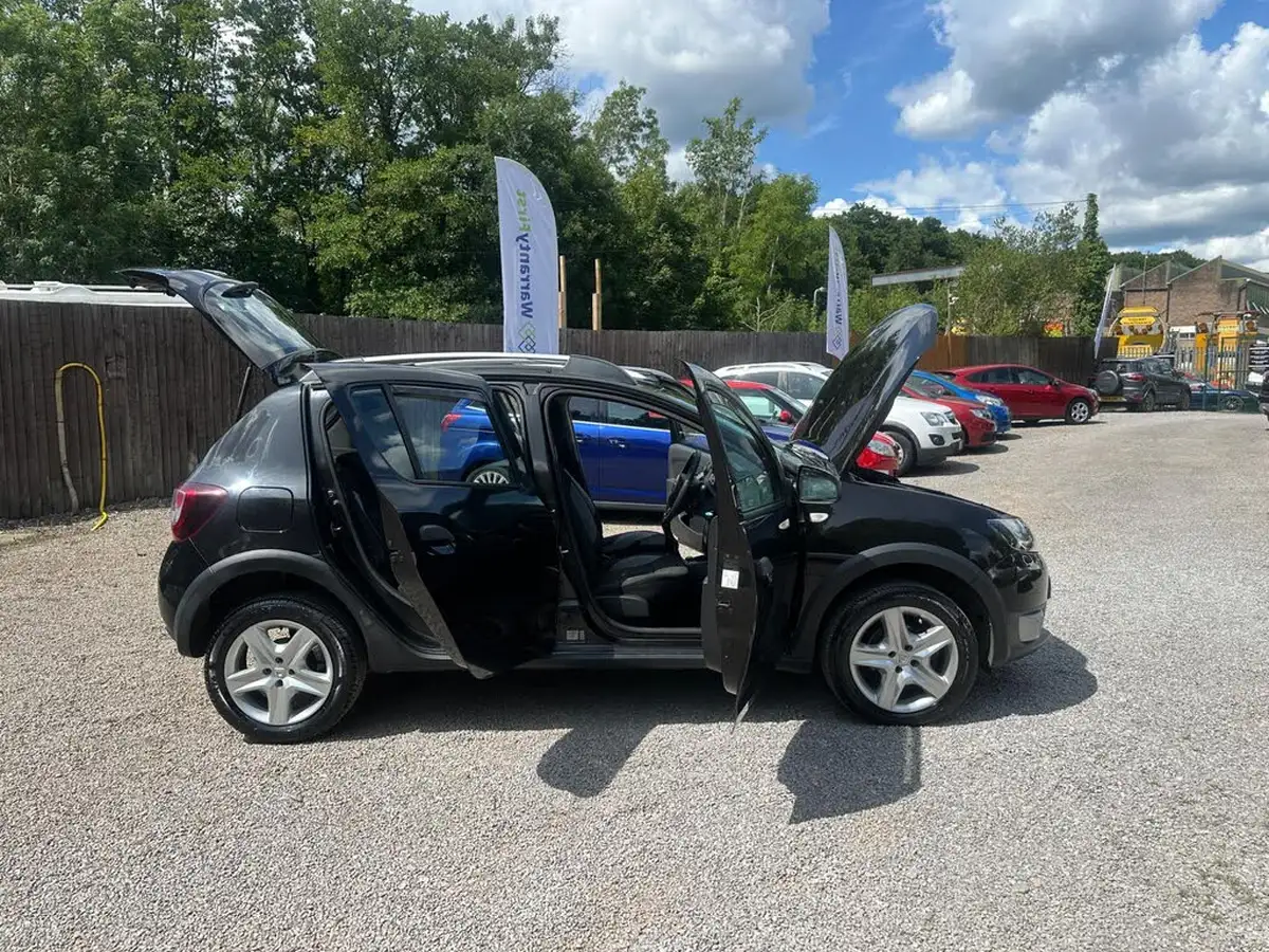 2014-dacia-sandero-stepway-15d-laureate-big-42