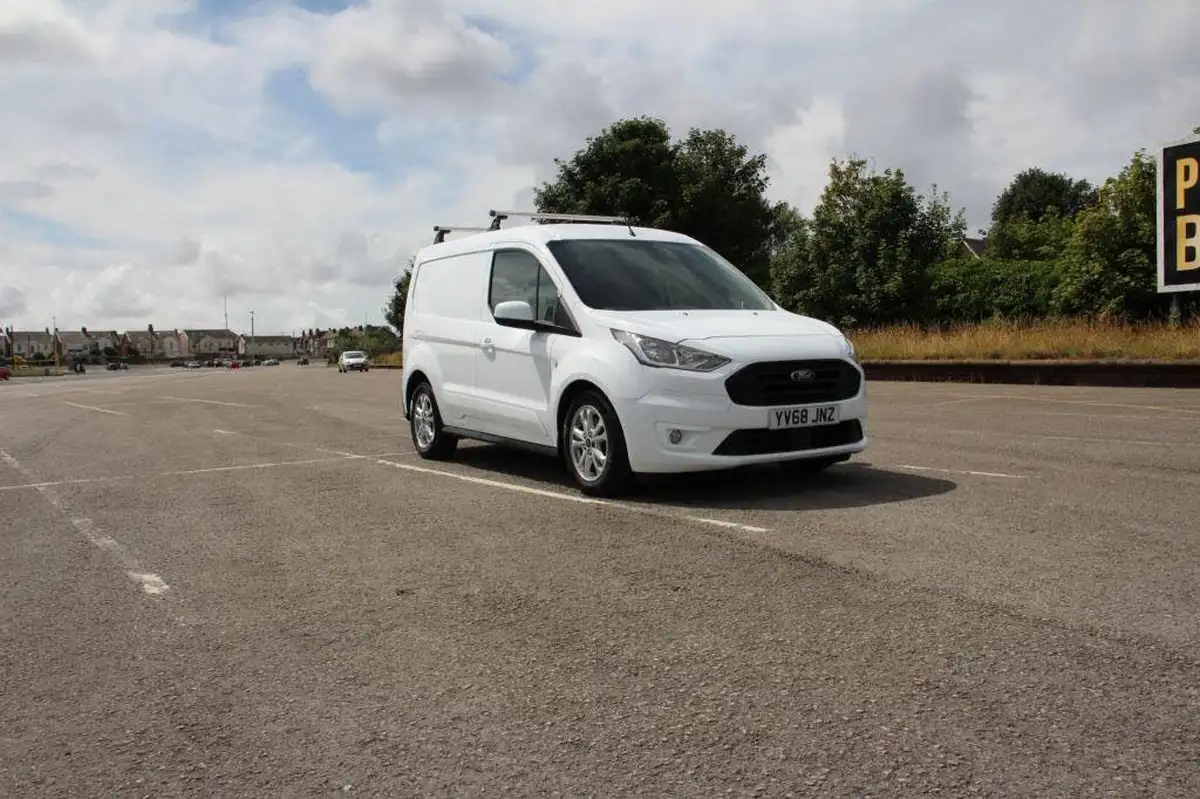 2019-ford-transit-connect-15-ecoblue-l1-200-limited-big-2