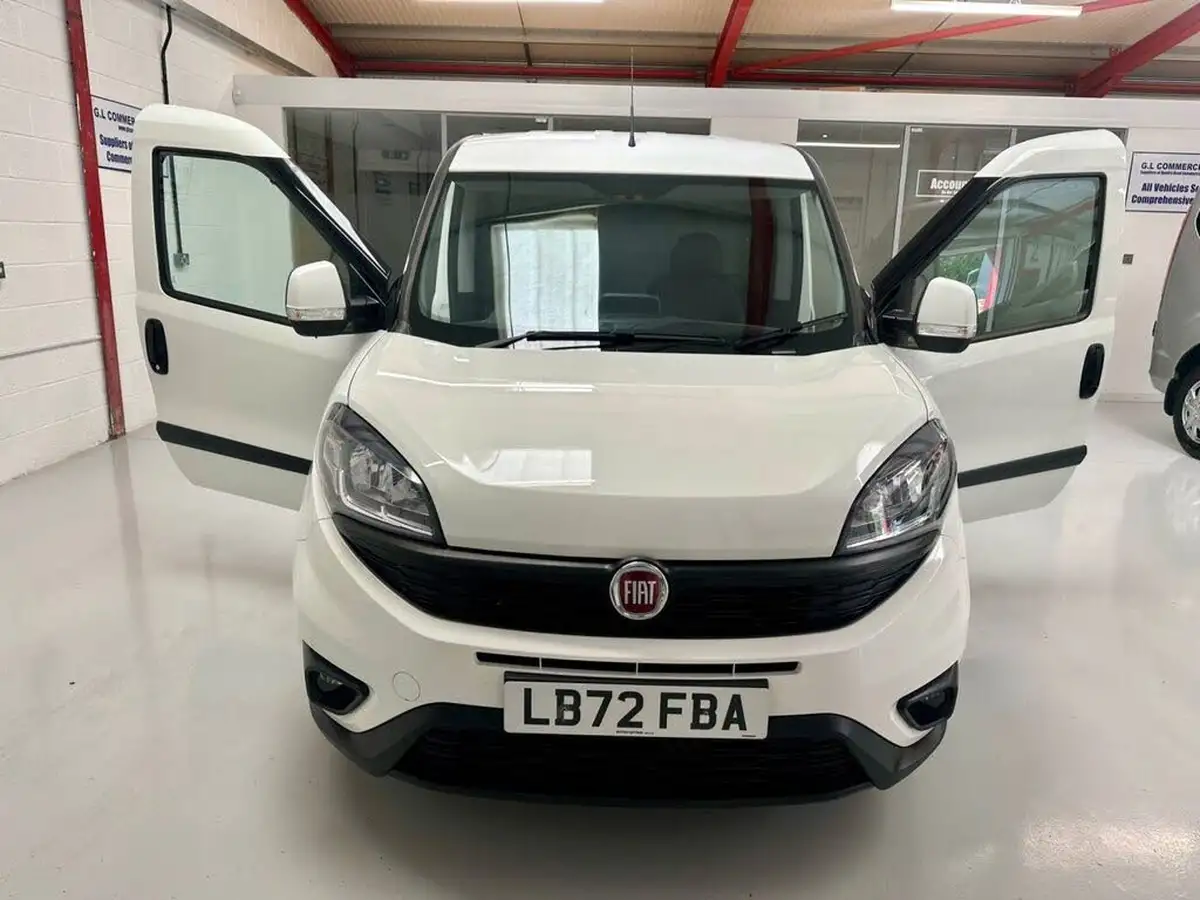 2023-fiat-doblo-cargo-16jtd-l1h1-tecnico-panel-van-big-7