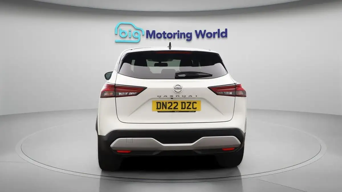 2022-nissan-qashqai-13-dig-t-n-connecta-160ps-auto-big-6