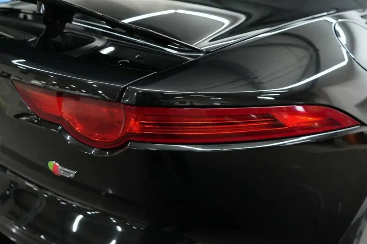 2013-jaguar-f-type-50-s-big-8