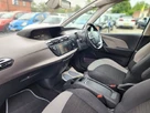 2016-citroen-grand-c4-picasso-16bluehdi-exclusive-eat6-small-17