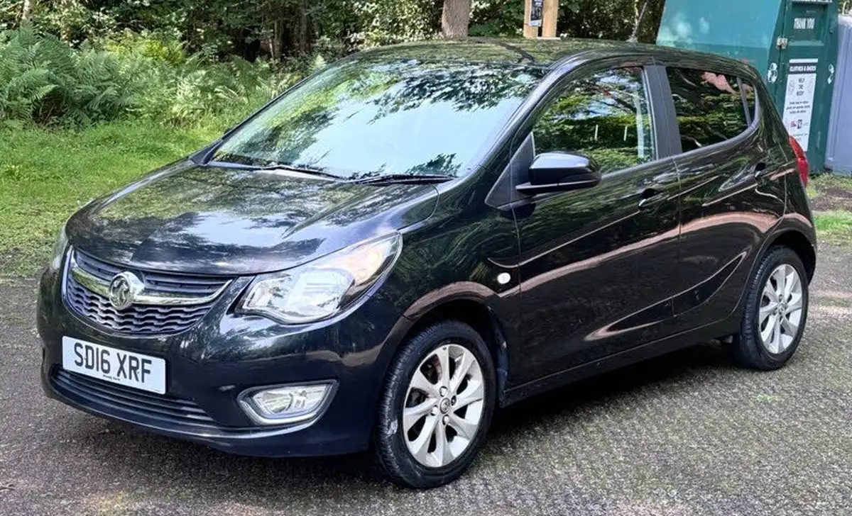 2016-vauxhall-viva-10i-sl-big-13