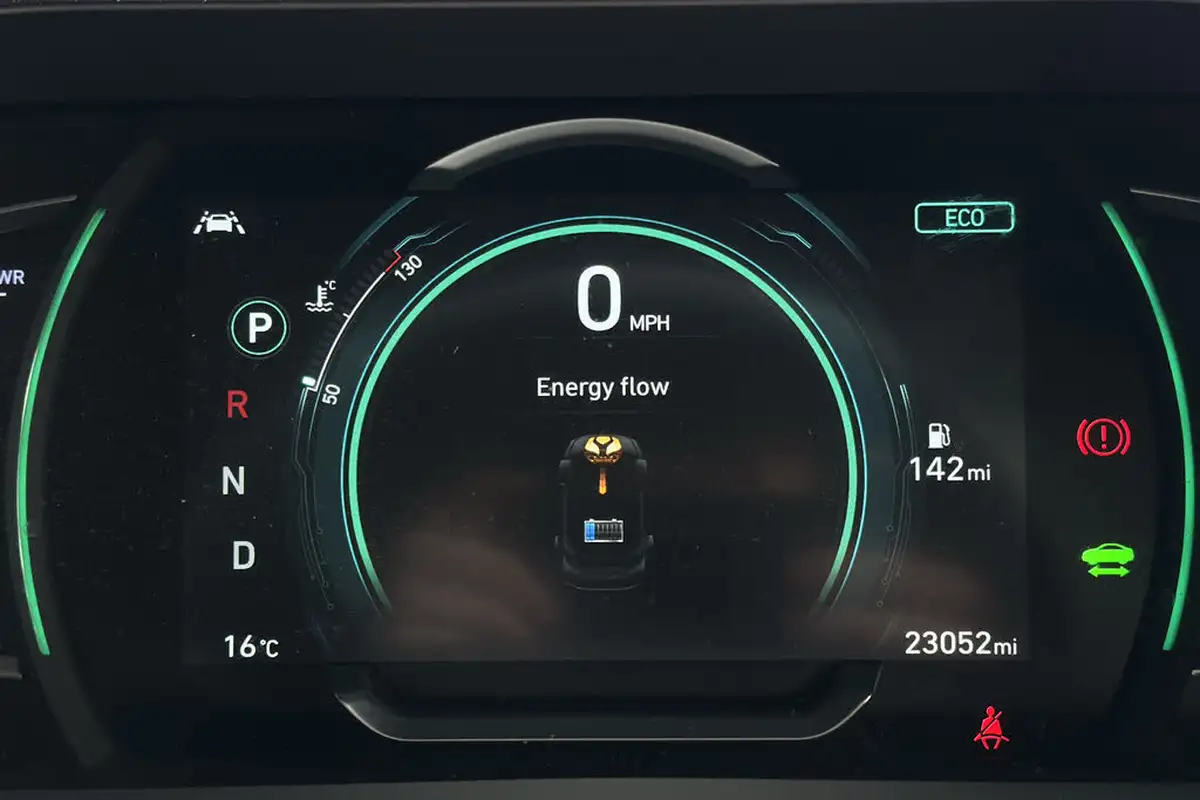 2020-hyundai-ioniq-16-gdi-premium-se-hybrid-big-13