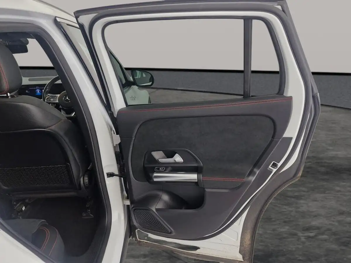 2022-mercedes-benz-eqa-e-eqa-250-amg-line-big-21