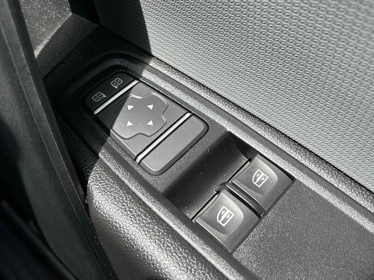2023-renault-kangoo-e-ml19-e-tech-advance-rc-big-47