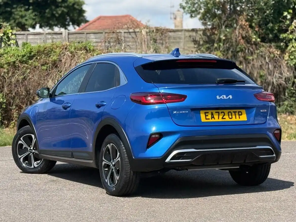 2022-kia-xceed-16-gdi-3-big-1