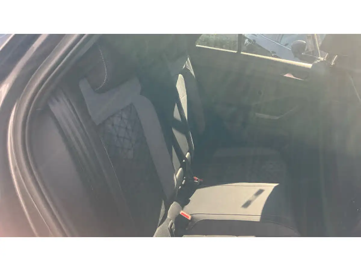 2024-volkswagen-t-roc-15-tsi-r-line-hatchback-5d-dsg-big-15