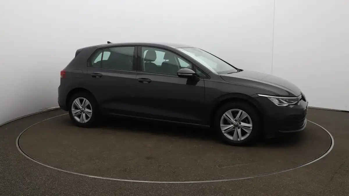 2022-volkswagen-golf-20tdi-life-hatchback-big-45