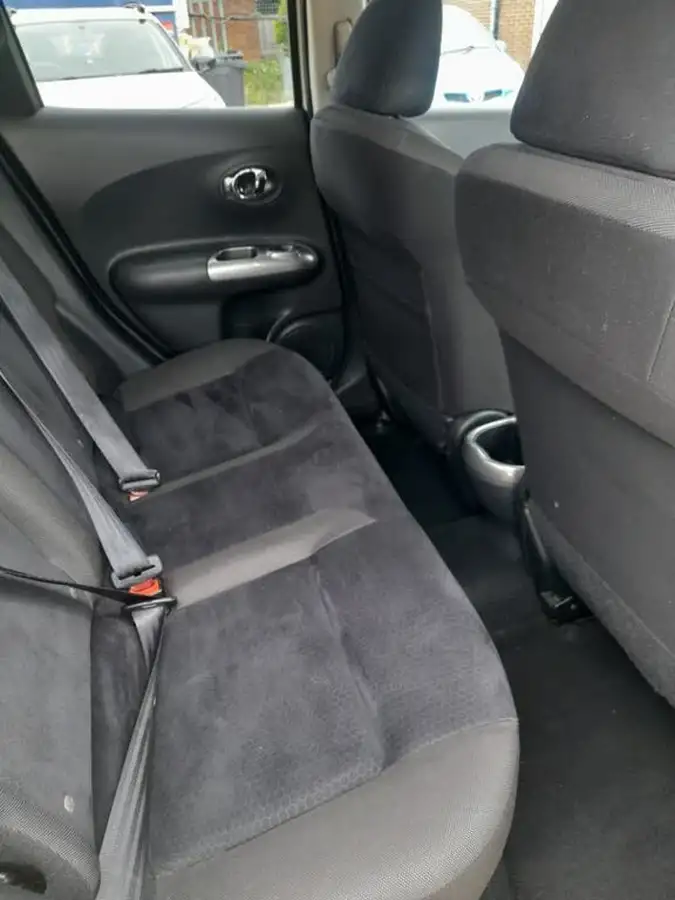 2011-nissan-juke-16-acenta-premium-16v-1598cc-big-9