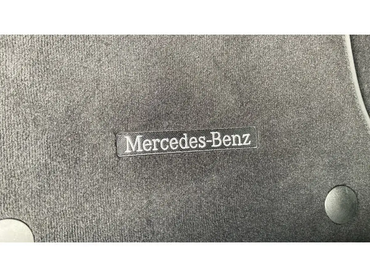 2024-mercedes-benz-c-class-20d-c300d-amg-line-premium-plus-265ps-saloon-4d-1993cc-big-27