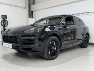 2022 Porsche Cayenne 4.0 V8 Turbo Station Wagon