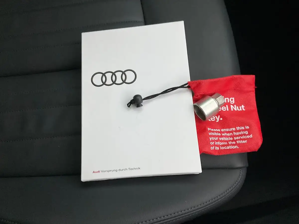 2022-audi-a6-saloon-20-40-tfsi-sport-big-41
