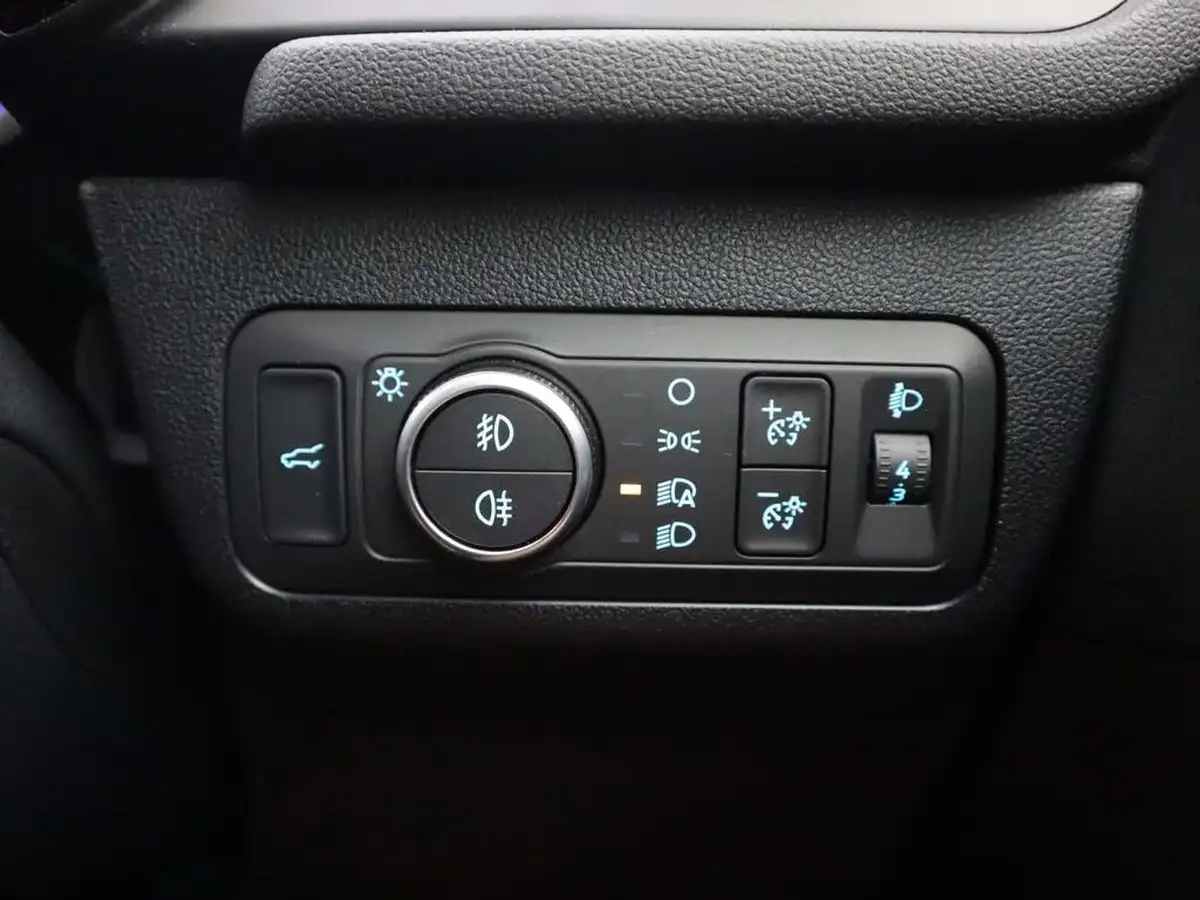 2023-ford-kuga-15t-st-line-edition-big-41