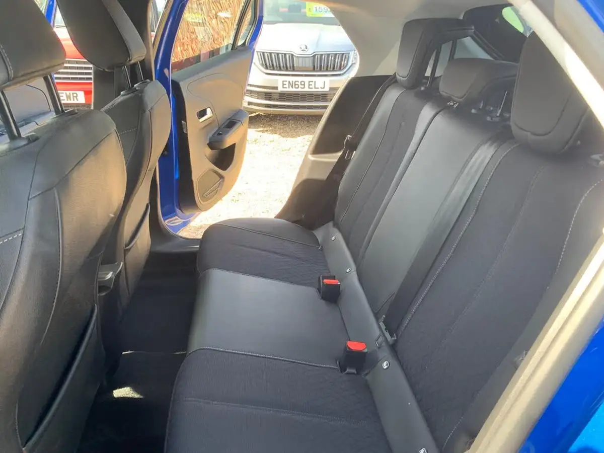 2021-vauxhall-corsa-12-turbo-elite-nav-premium-auto-big-40