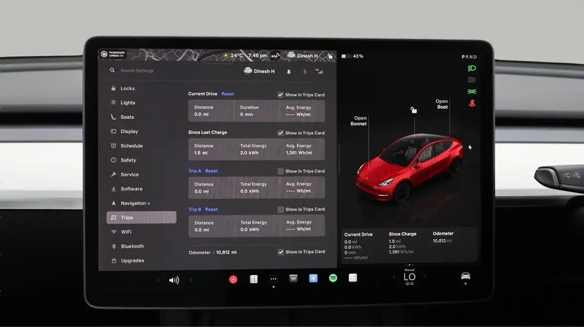 2022-tesla-model-y-e-long-range-big-12